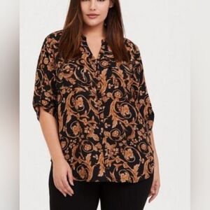 Torrid Madison Georgette Black & Gold Ornate Floral Scroll Pattern Blouse